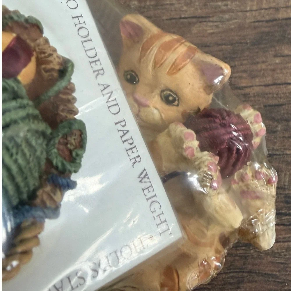 Figi Graphics Cat Mouse Memo Holder Paper‎ Weight & Note Cube